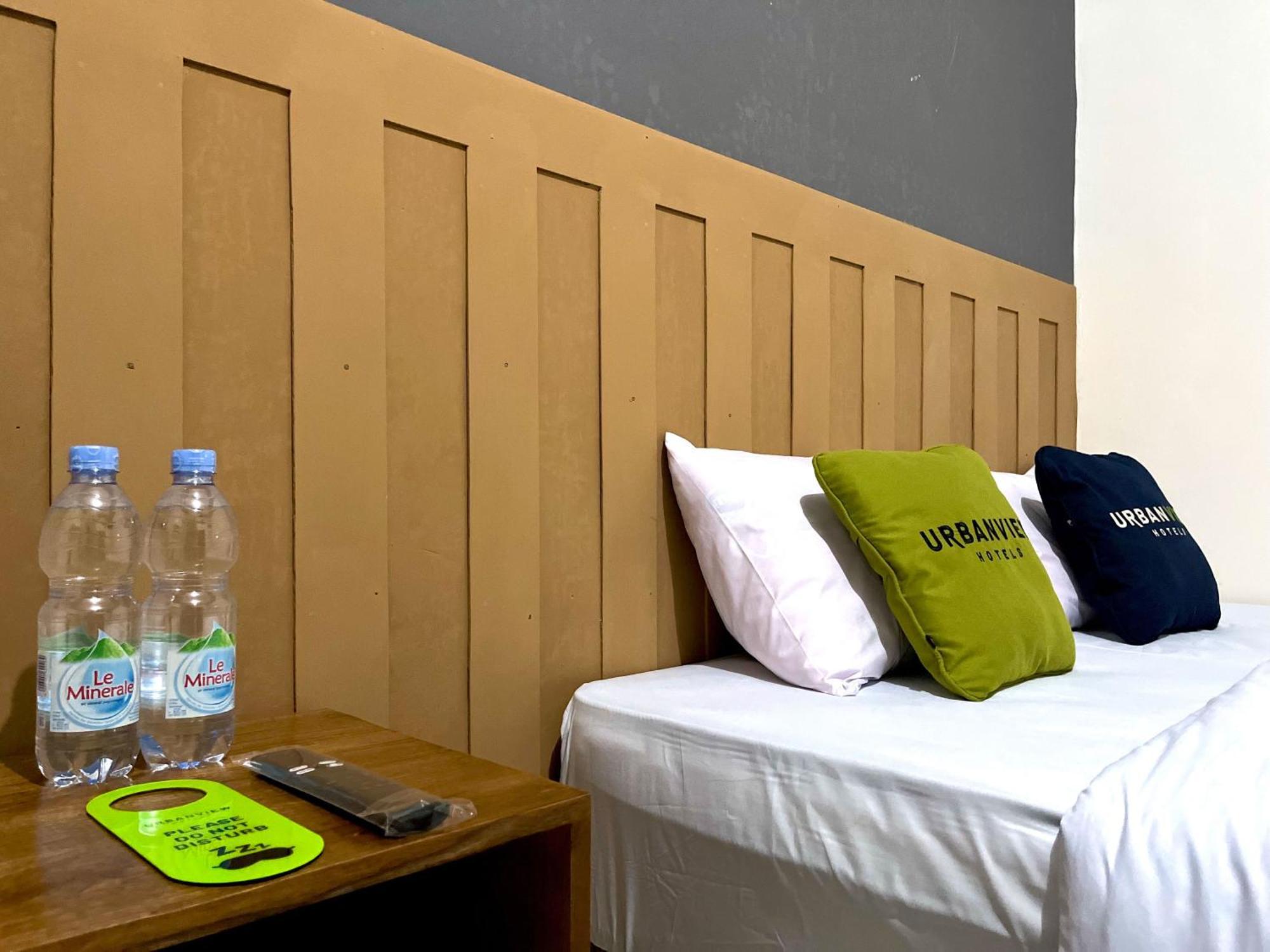 Urbanview De Path House Syariah Boyolali Hotel